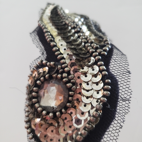 Sequined headband - Picture 3 of 3